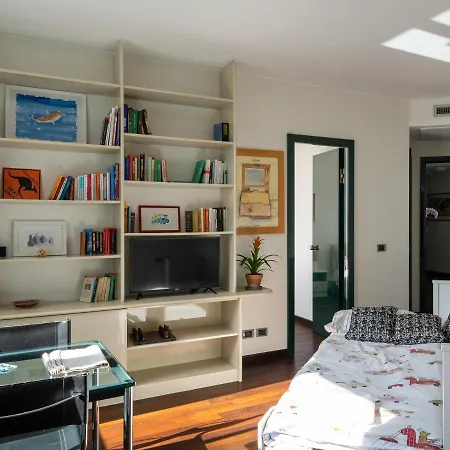 Apartment Centro Citta, Vista, Free Park. Genua